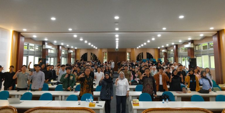Berita: Pelatihan Tes Bahasa Inggris